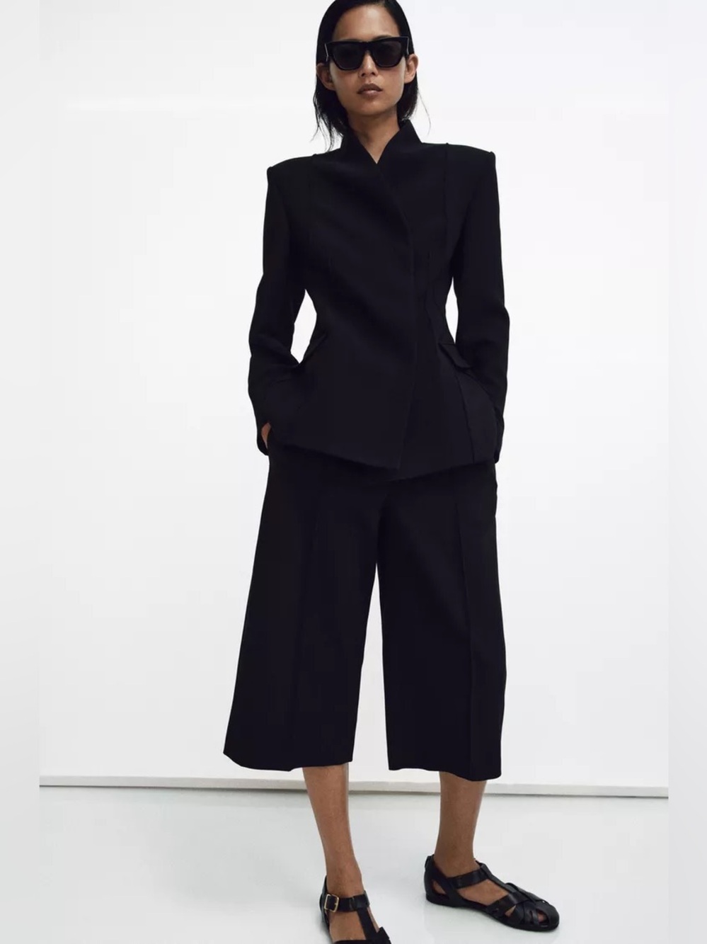 Zara Basic Wide-Leg Capris